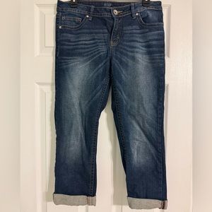 a.n.a cropped denim jeans. Size 8